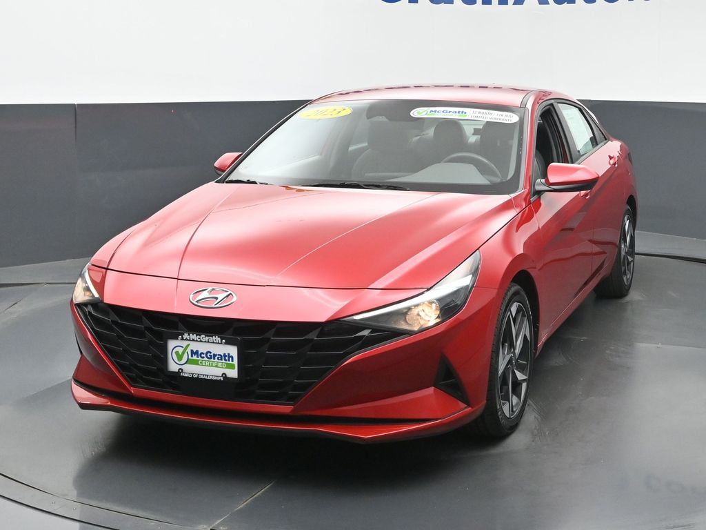 Used 2023 Hyundai Elantra SEL Sedan