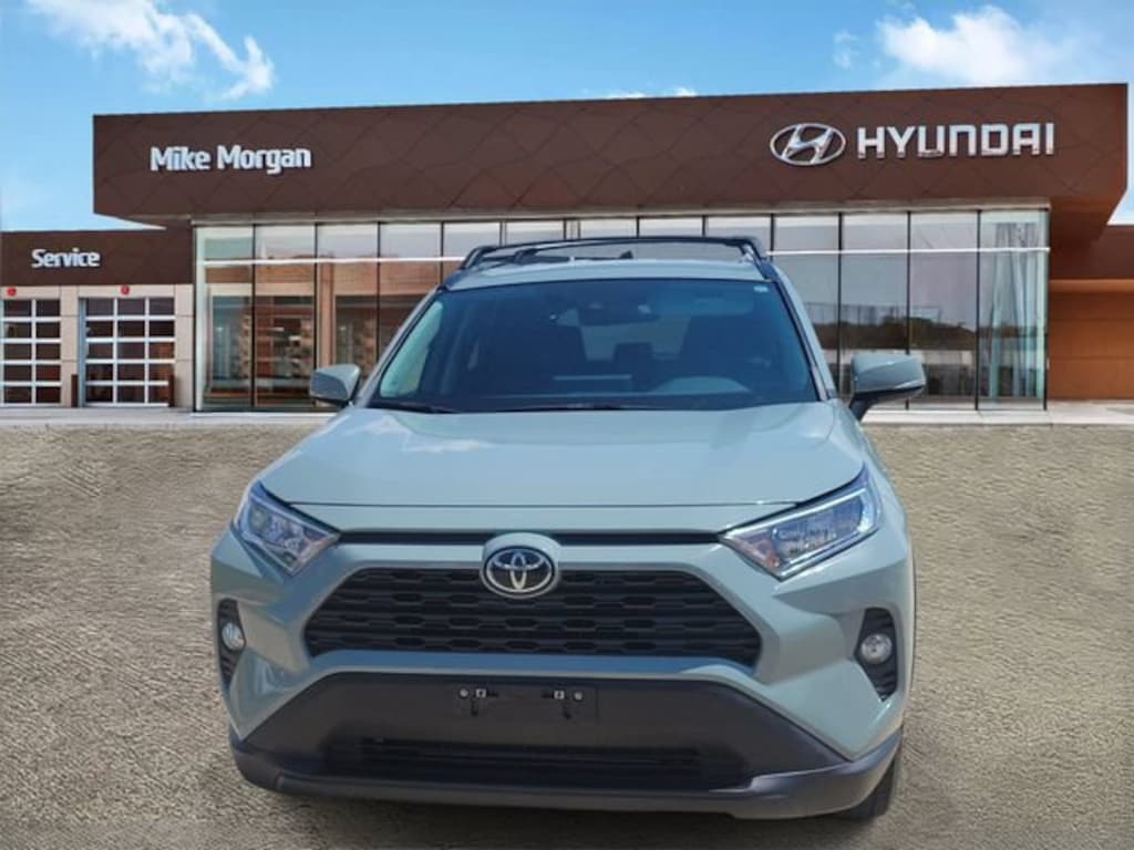 Used 2021 Toyota RAV4 XLE XLE FWD