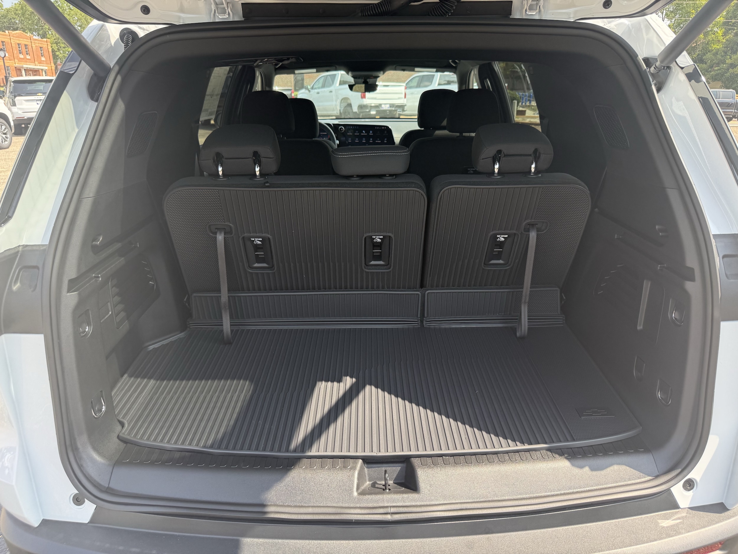 2026 Chevrolet Traverse LT - Photo 14