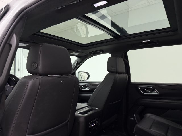 2023 Chevrolet Suburban Z71 - Photo 32