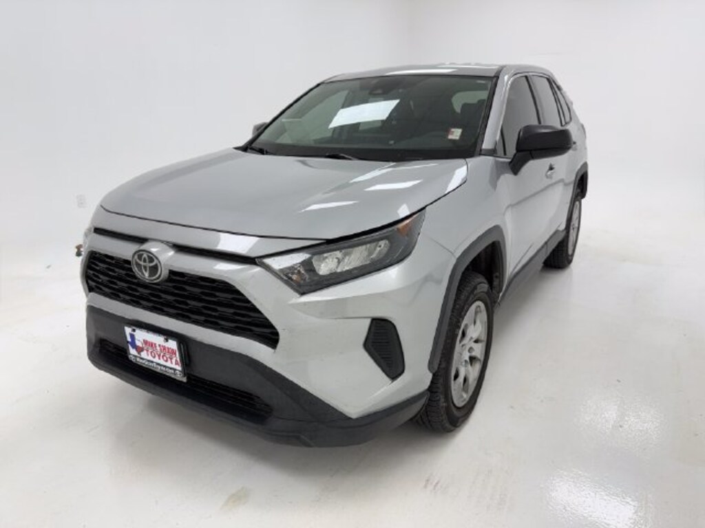 Used 2022 Toyota RAV4 LE SUV