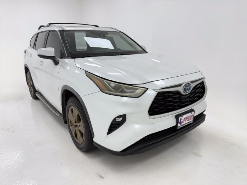 Used 2023 Toyota Highlander Hybrid Bronze Edition SUV