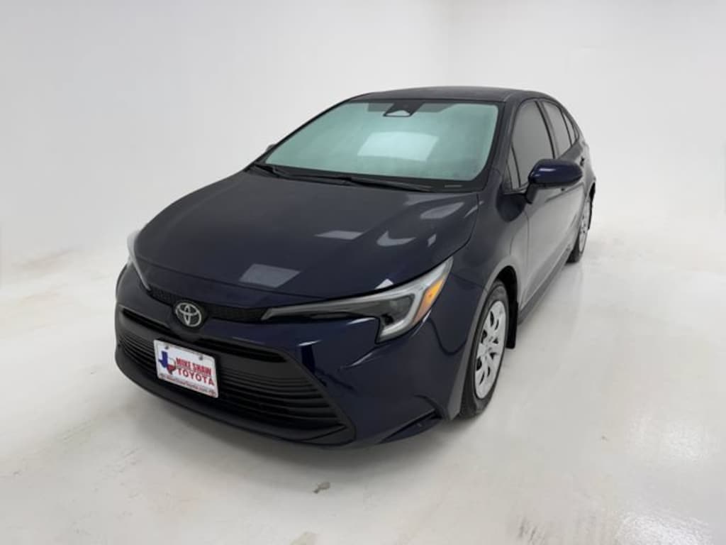 Used 2026 Toyota Corolla Hybrid LE Sedan