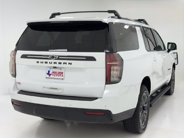 2023 Chevrolet Suburban Z71 - Photo 40