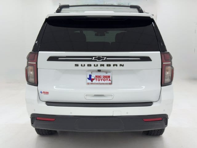 2023 Chevrolet Suburban Z71 - Photo 39