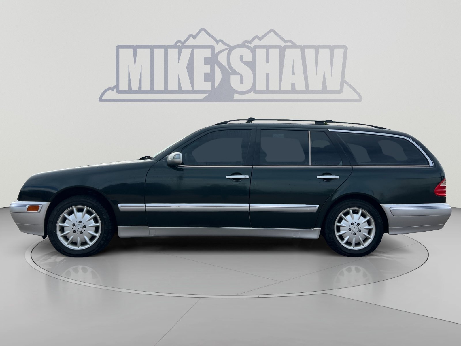 Used 2002 Mercedes-Benz E-Class E320 4Matic with VIN WDBJH82J62X062724 for sale in Longmont, CO