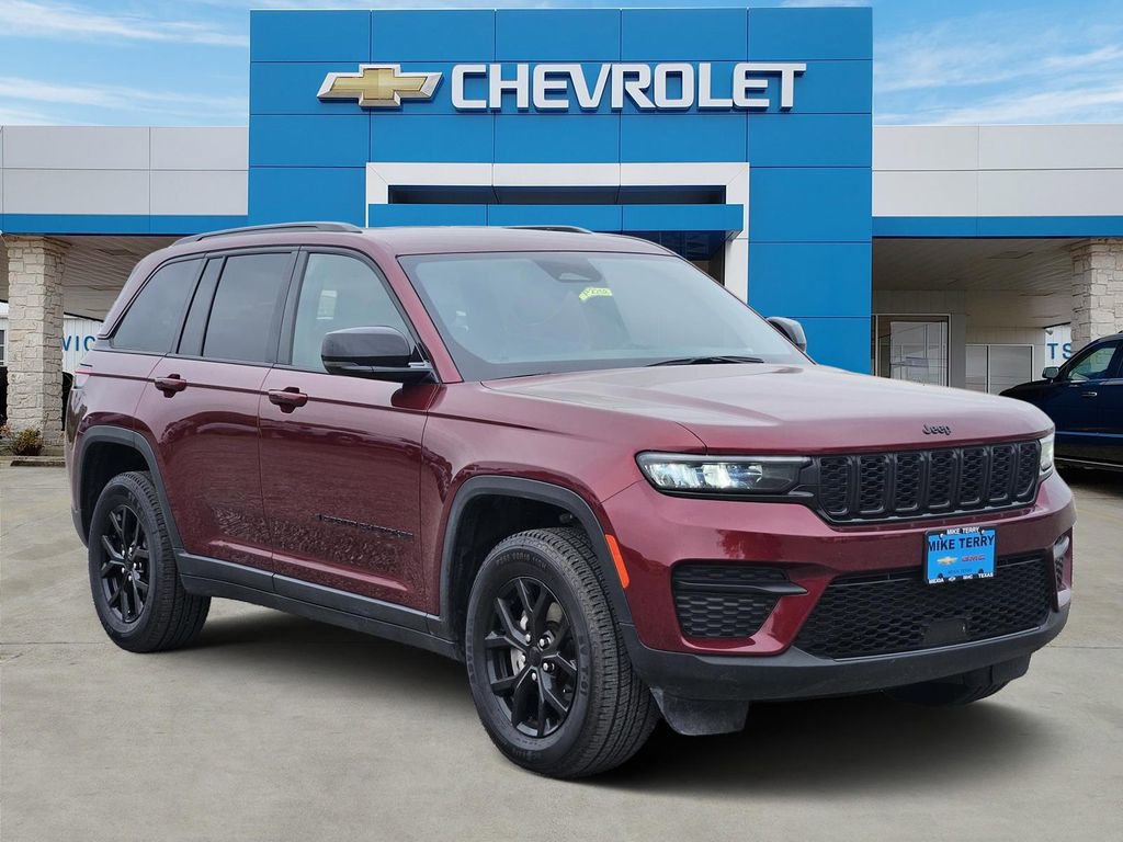 2024 Jeep Grand Cherokee Altitude