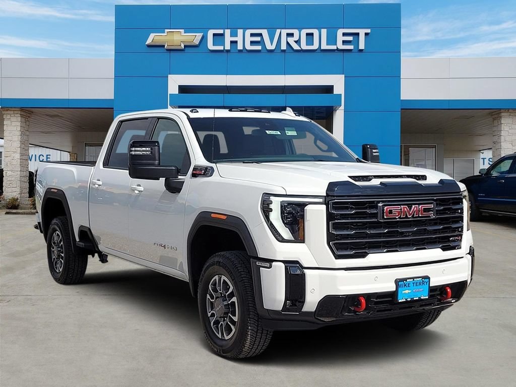 2026 GMC Sierra 2500HD AT4