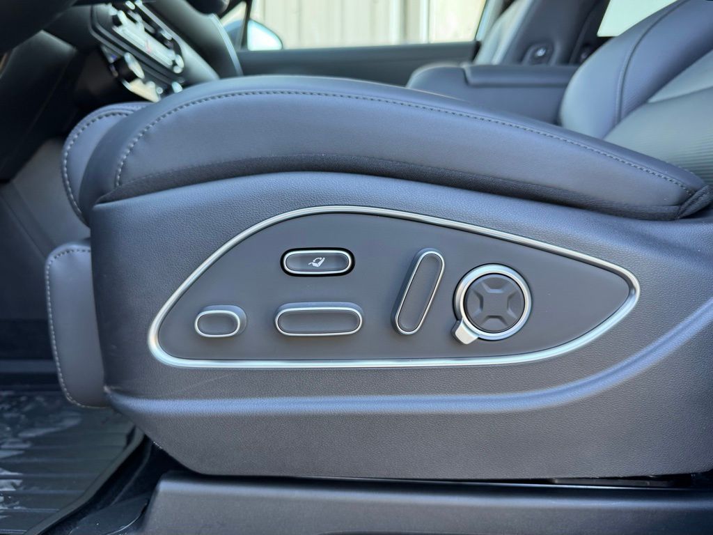 2026 Hyundai Palisade Calligraphy - Photo 9