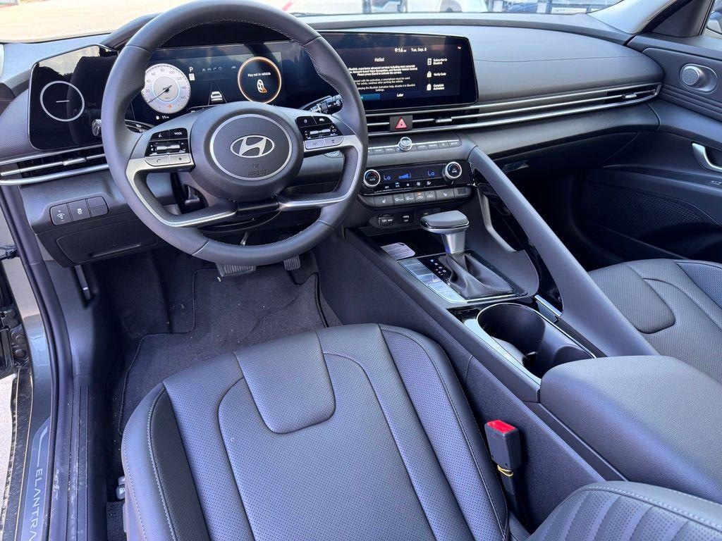 New 2026 Hyundai Elantra Limited Sedan