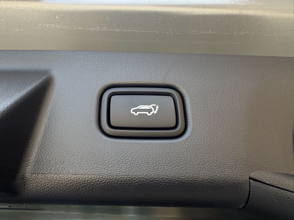 2025 Hyundai Tucson SEL - Photo 16