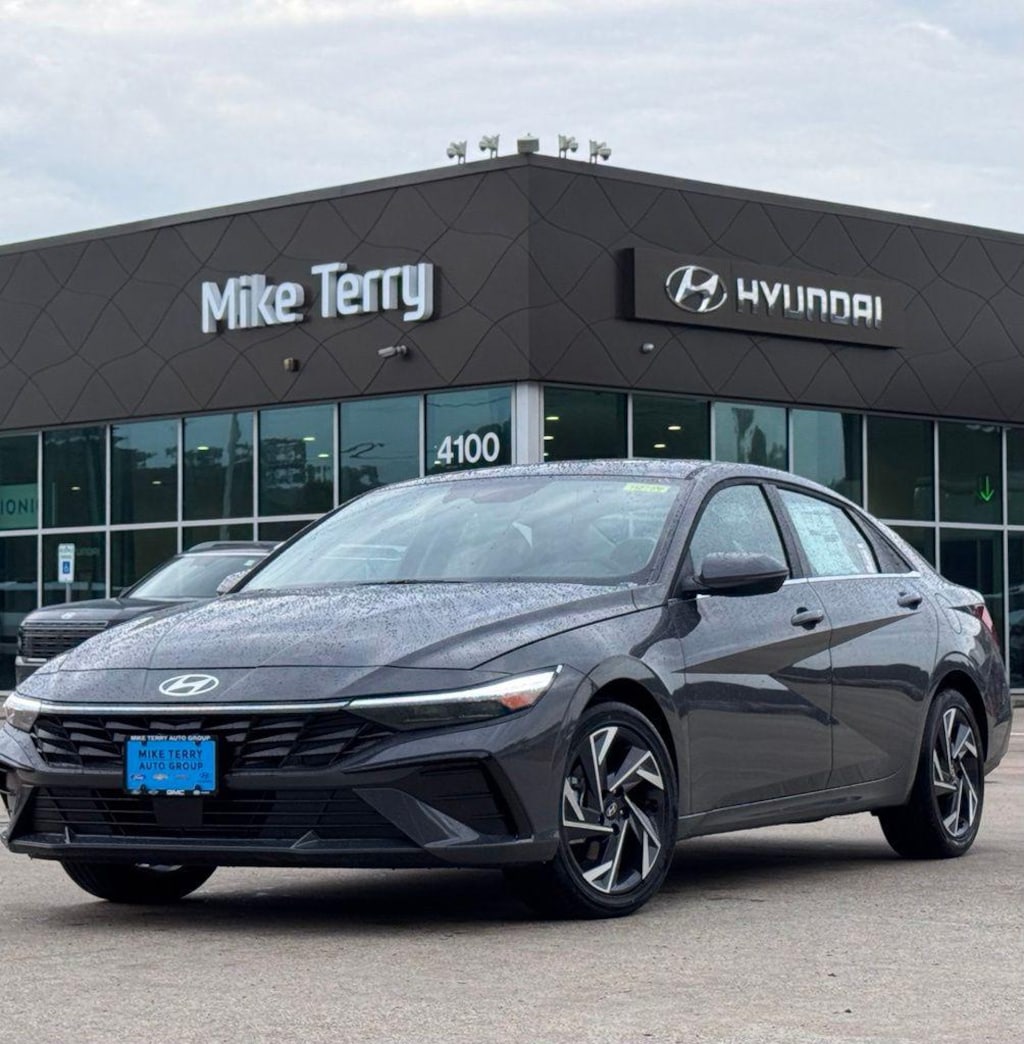 New 2026 Hyundai Elantra Limited Sedan