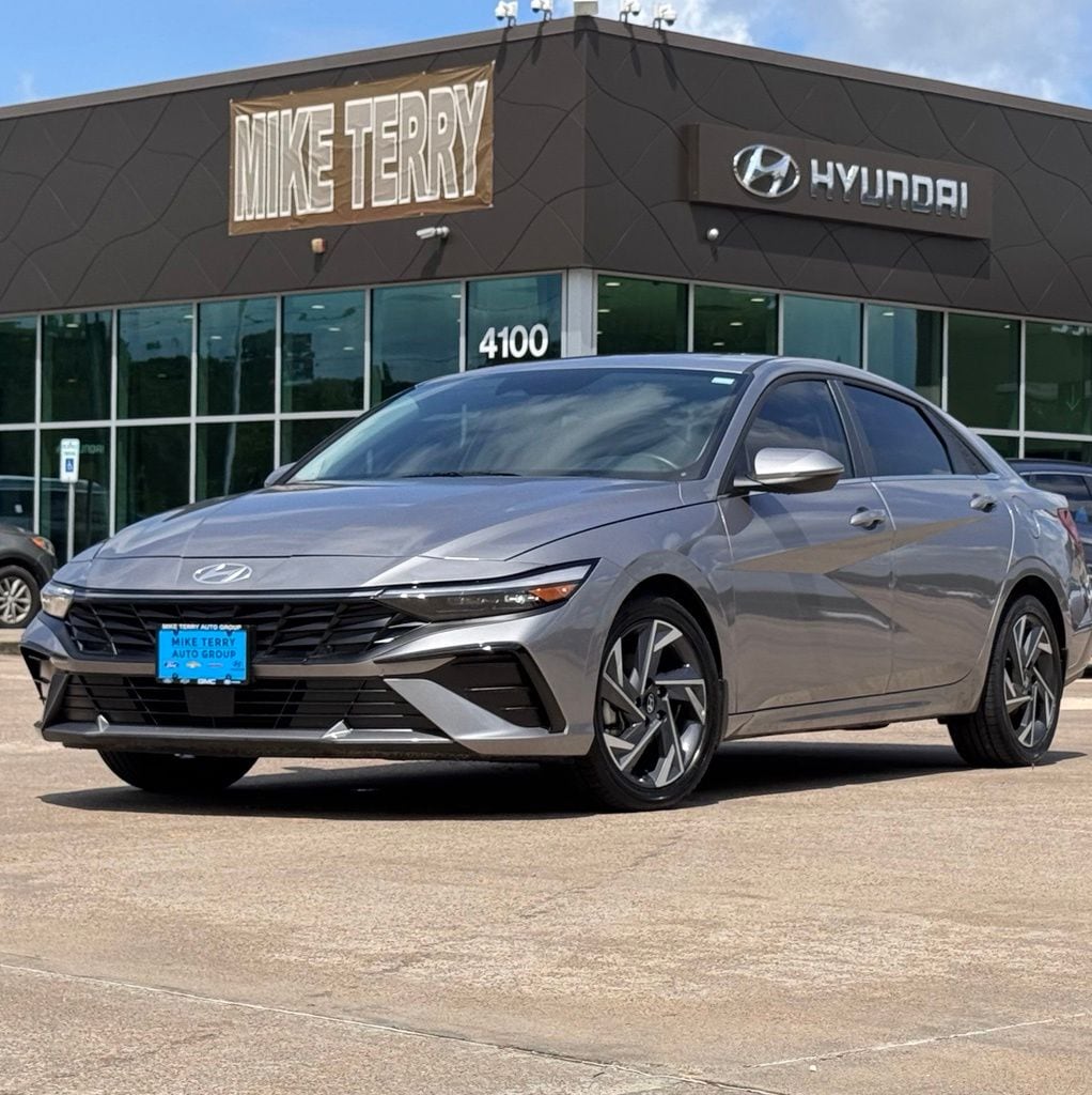 2025 Hyundai Elantra Limited