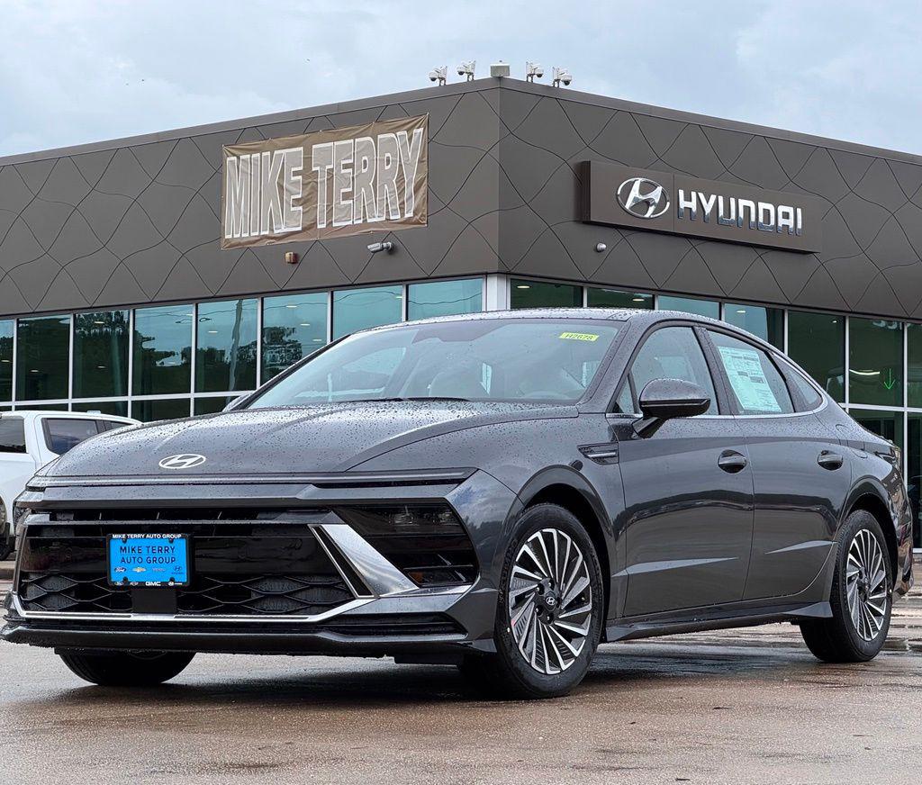 2026 Hyundai Sonata Hybrid SEL