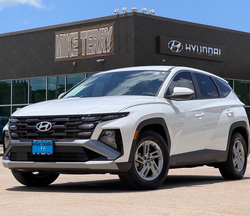 Certified 2025 Hyundai Tucson SE SUV