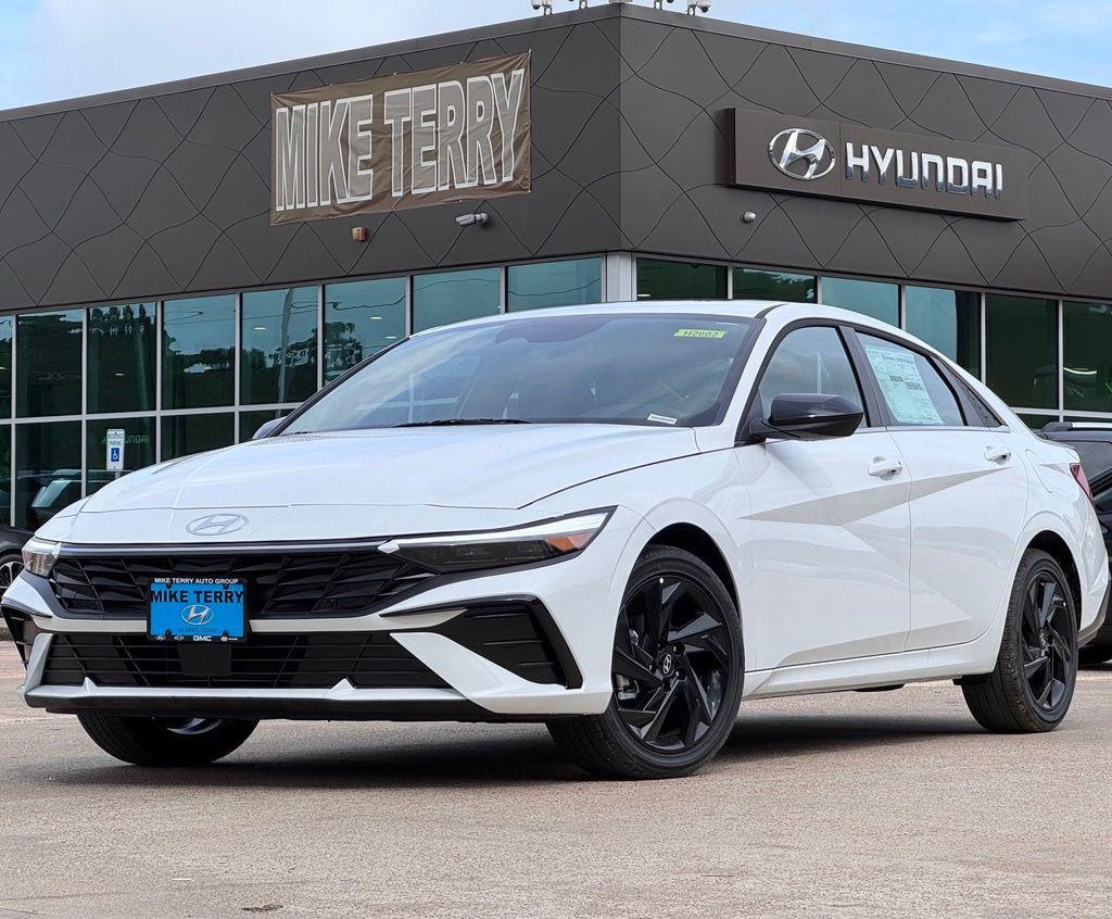 New 2026 Hyundai Elantra SEL Sport Sedan