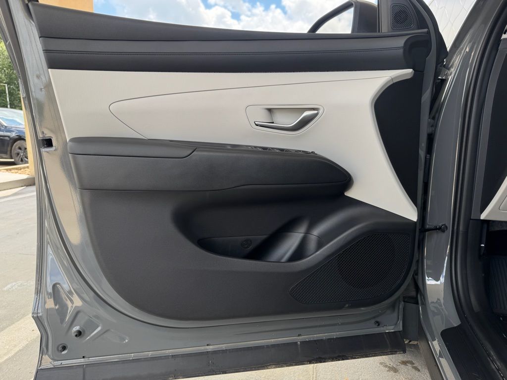 2025 Hyundai Tucson SEL - Photo 20