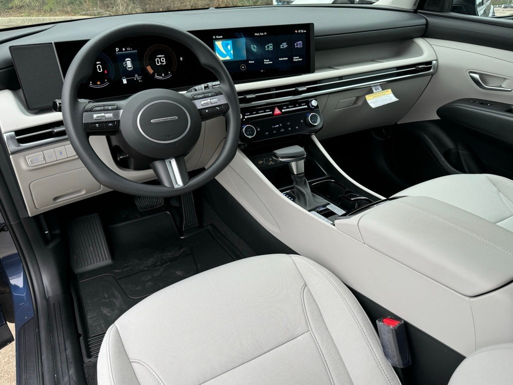 New 2025 Hyundai Tucson SEL FWD SUV