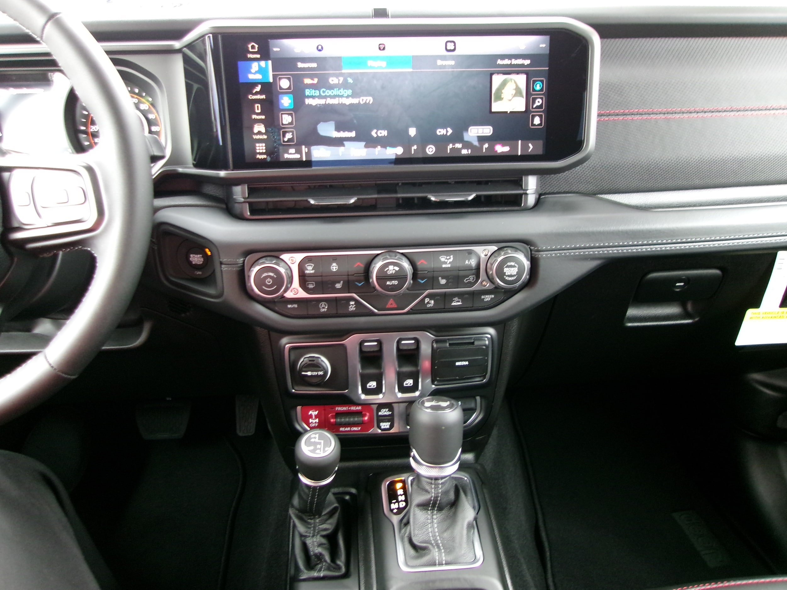 2026 Jeep Wrangler 2-Door Rubicon - Photo 13
