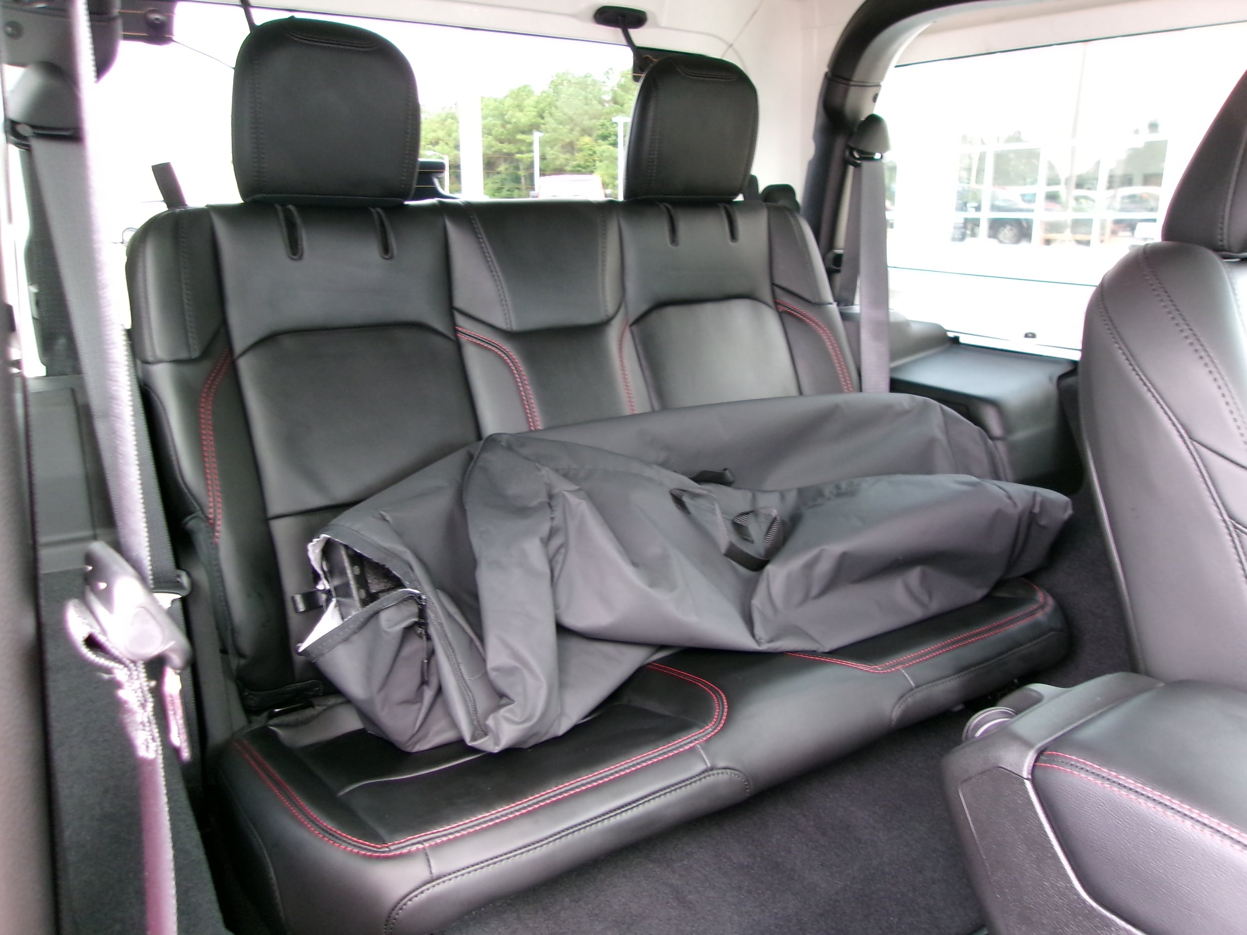 2026 Jeep Wrangler 2-Door Rubicon - Photo 16
