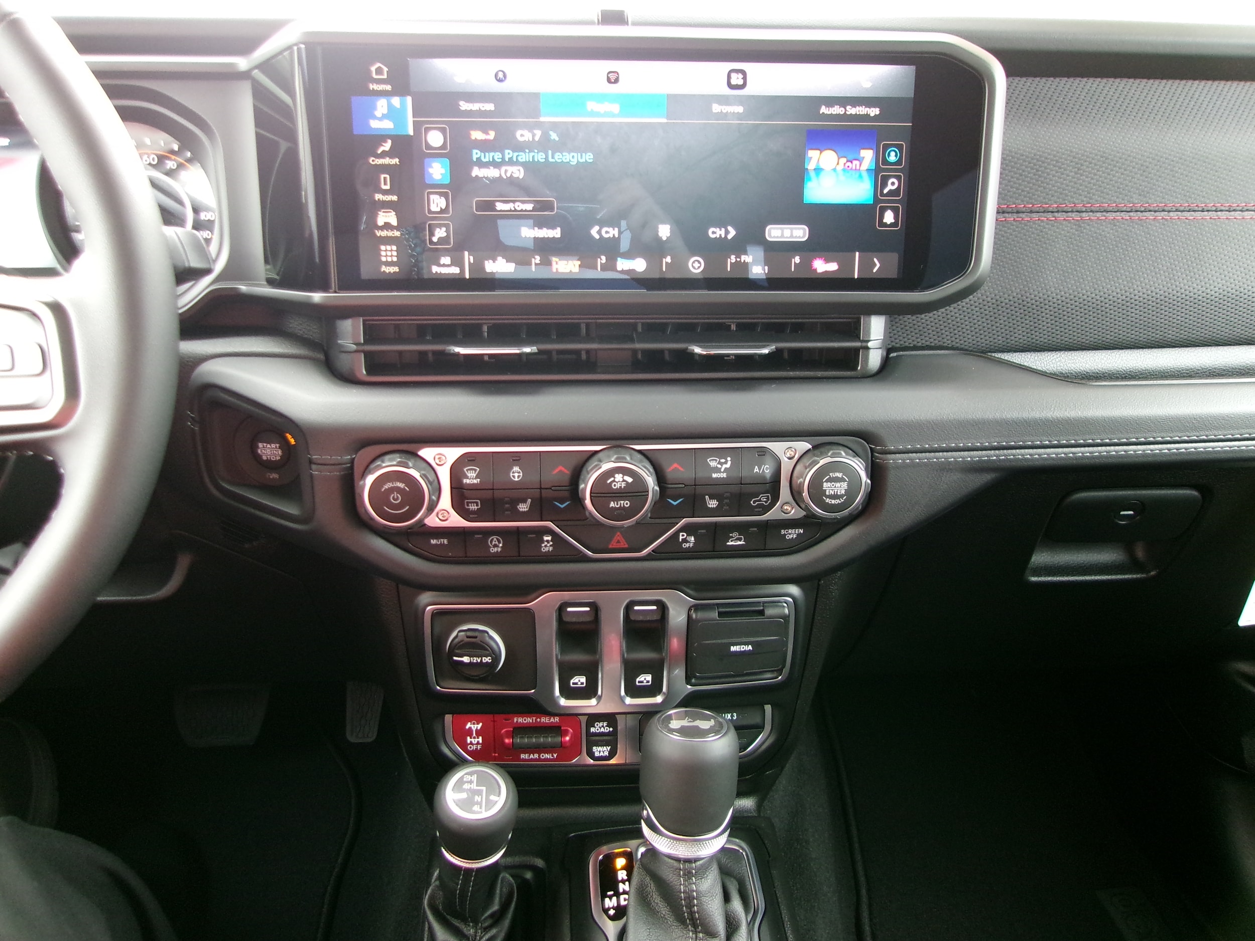 2026 Jeep Wrangler 2-Door Rubicon - Photo 13