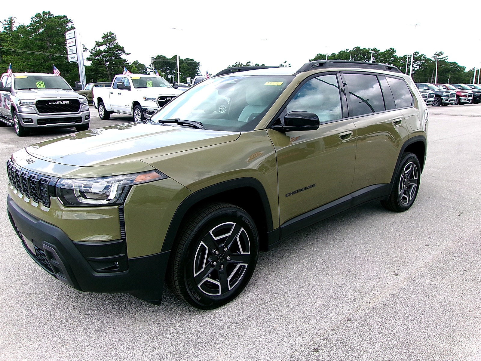 2026 Jeep Cherokee Sport Utility 