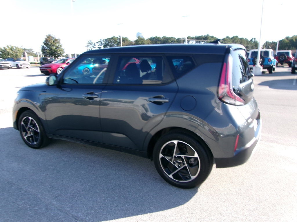Used 2025 Kia Soul EX Hatchback