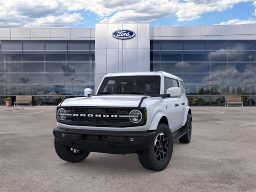 New 2026 Ford Bronco Outer Banks