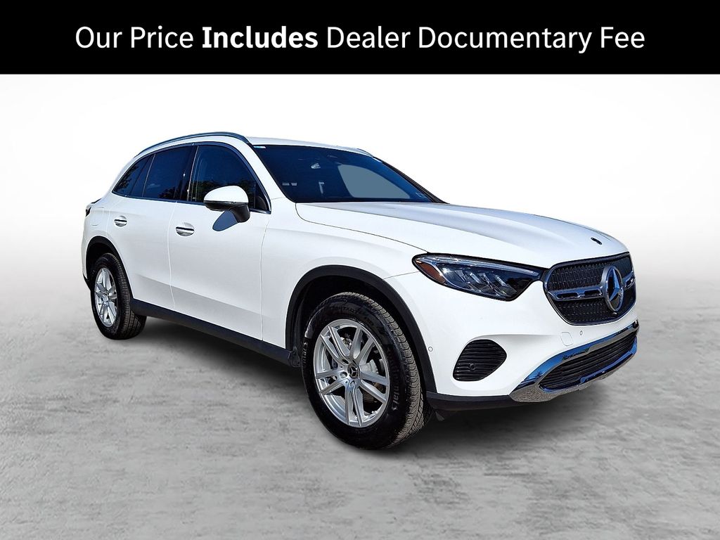 2025 Mercedes-Benz GLC