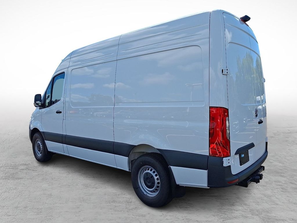New 2026 Mercedes-Benz Sprinter 2500 Standard Roof 4-Cyl Diesel