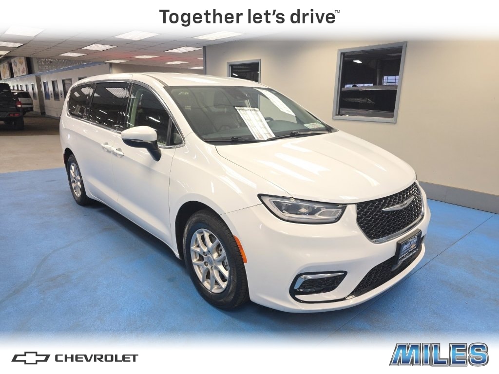 2023 Chrysler Pacifica