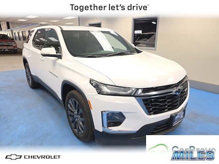 2023 Chevrolet Traverse RS SUV
