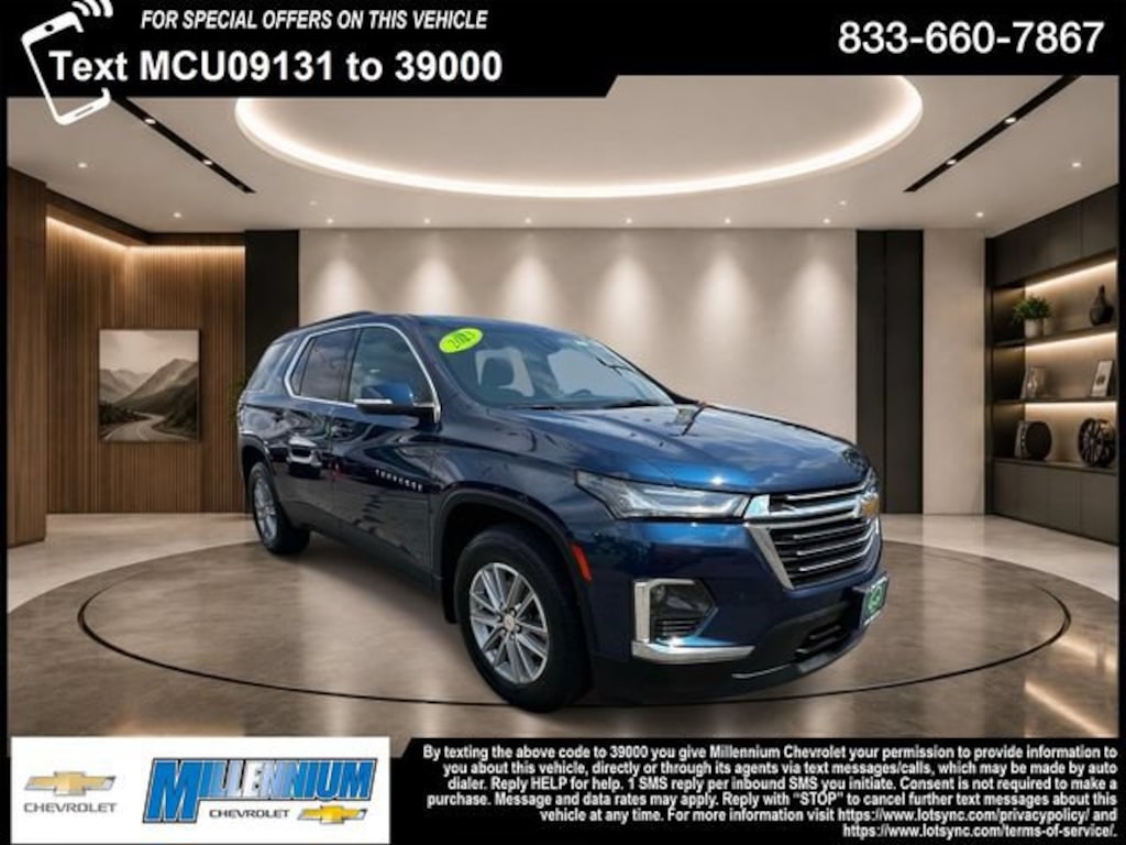 Used 2023 Chevrolet Traverse LT Cloth w/1LT SUV