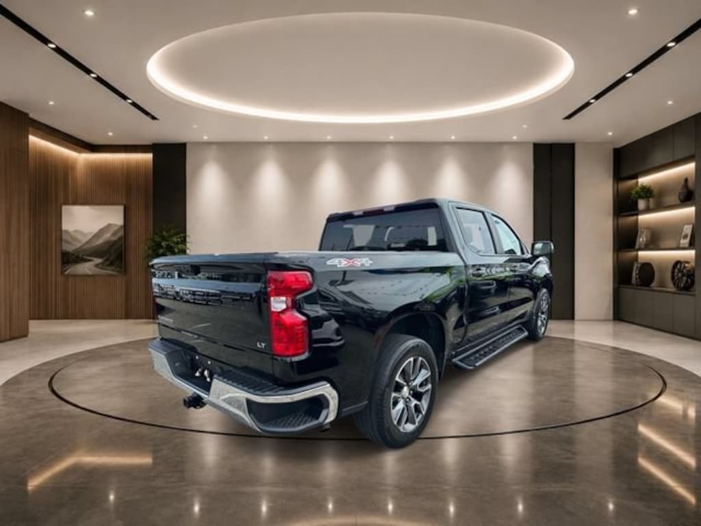 Used 2023 Chevrolet Silverado 1500 LT Truck