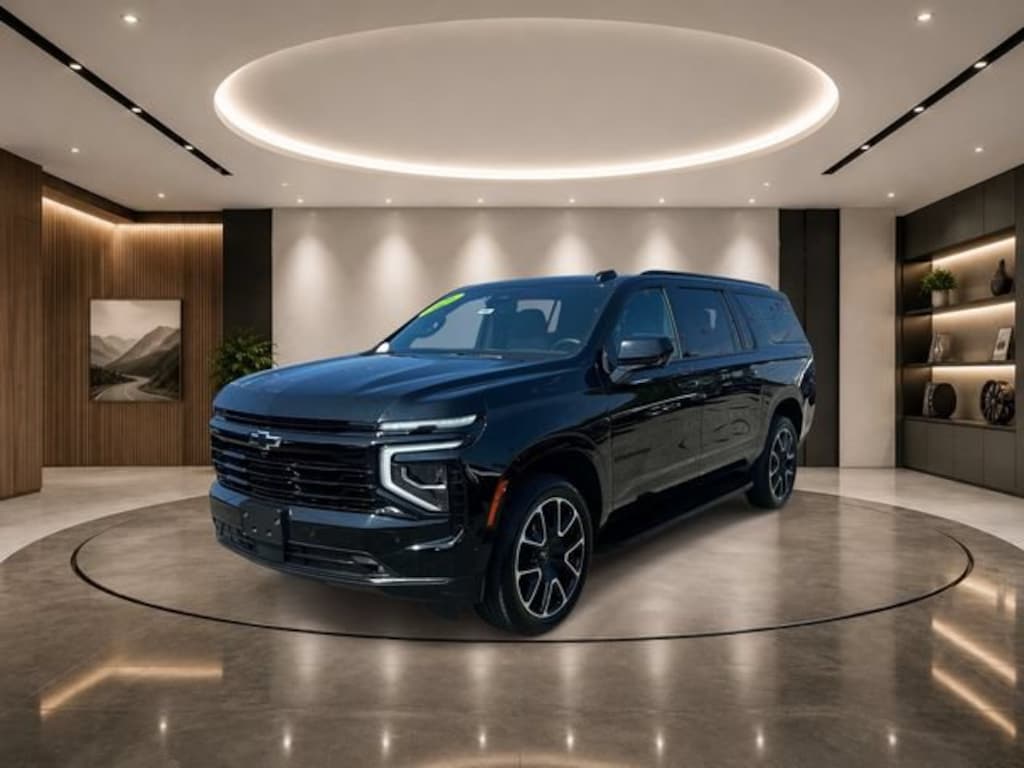 Used 2026 Chevrolet Suburban RST SUV