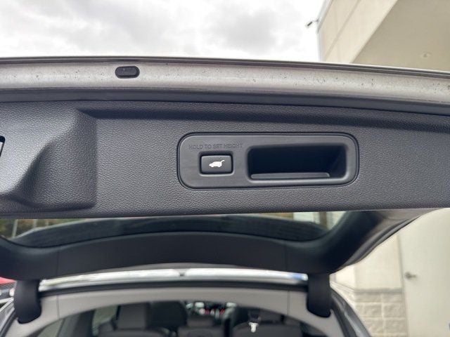 2024 Honda Odyssey EX-L - Photo 11