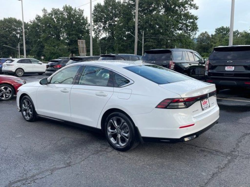 Used 2025 Honda Accord Hybrid EX-L Sedan