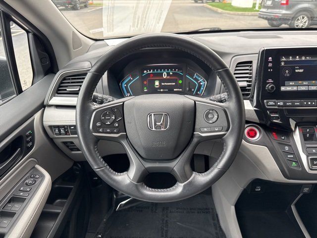2024 Honda Odyssey EX-L - Photo 13