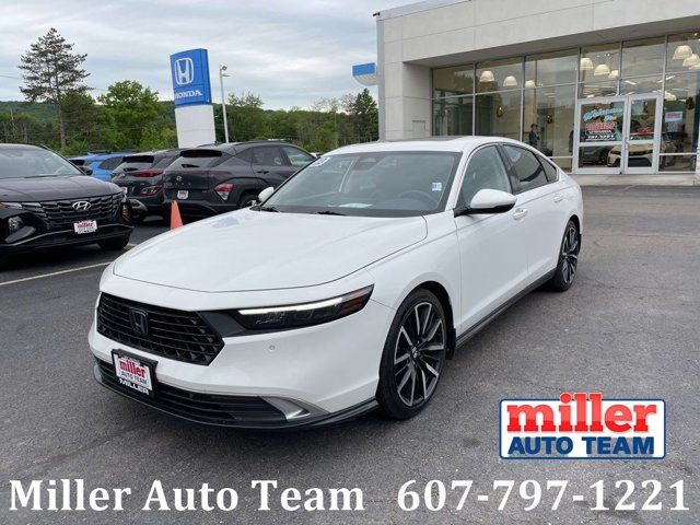 2023 Honda Accord Hybrid Touring Sedan
