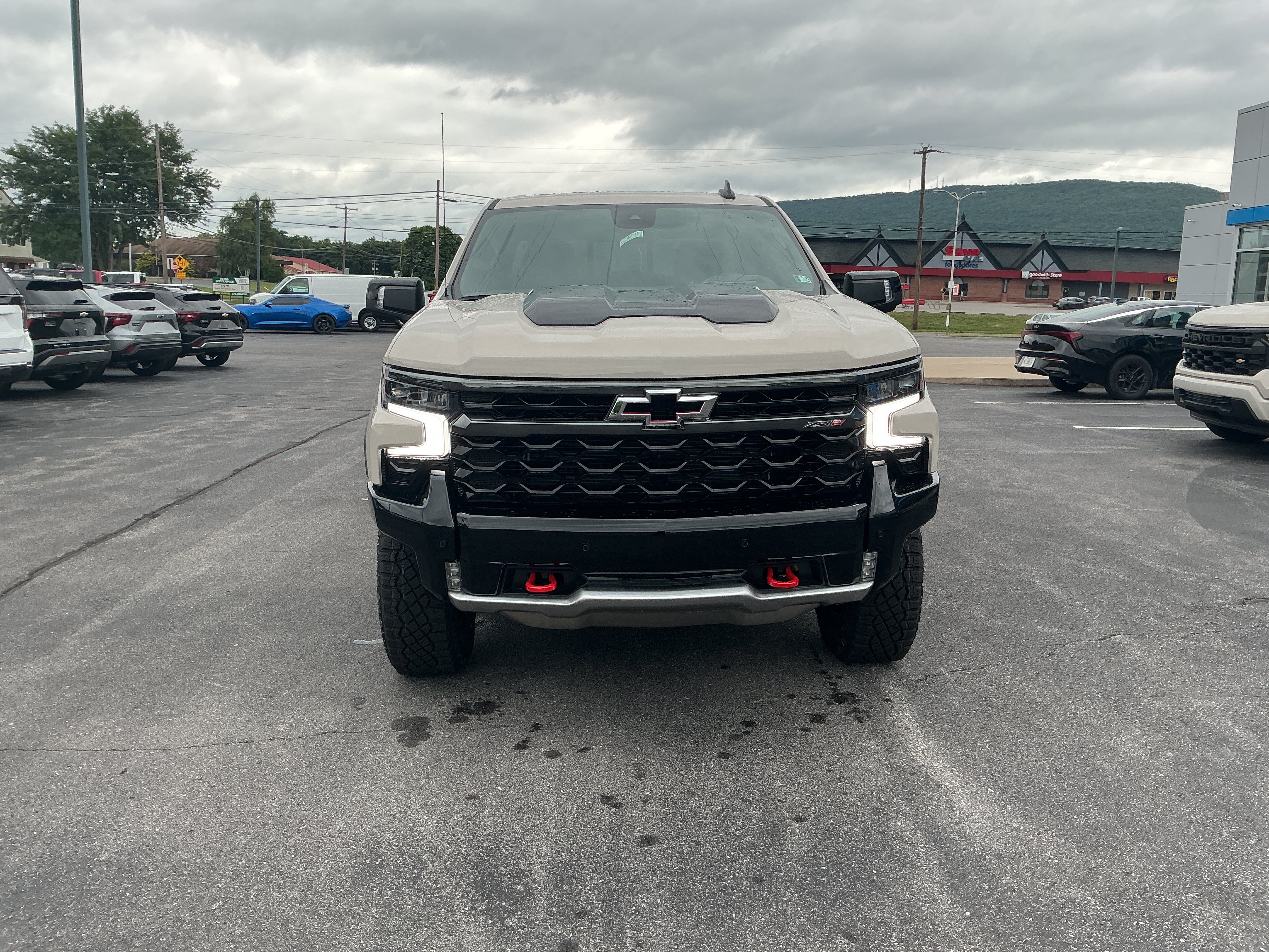 New 2026 Chevrolet Silverado 1500 ZR2 Truck