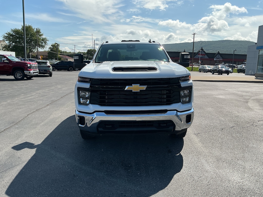New 2026 Chevrolet Silverado 3500 HD Chassis Cab Work Truck Truck