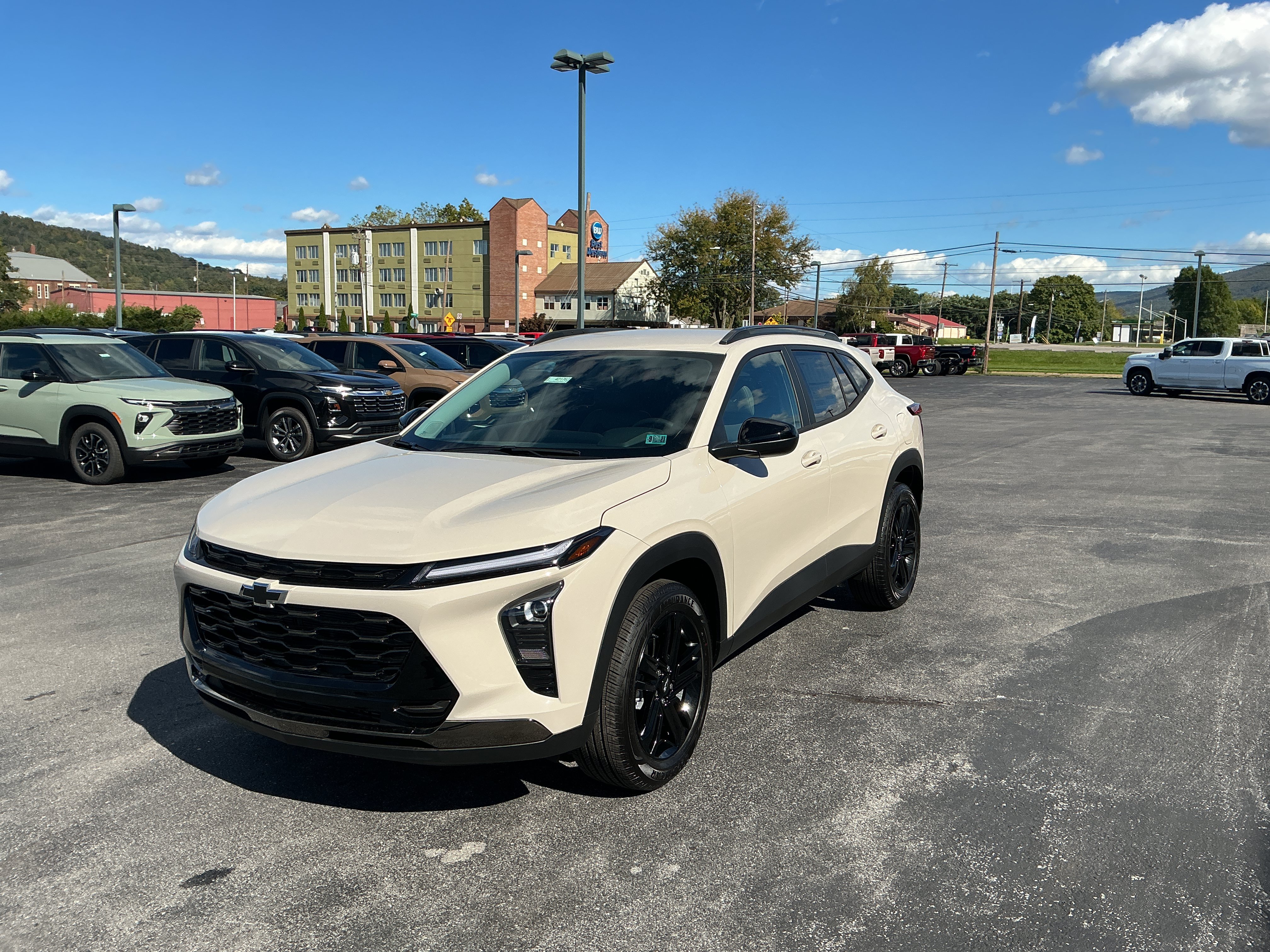 New 2026 Chevrolet Trax Activ SUV