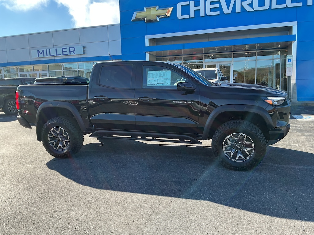New 2026 Chevrolet Colorado ZR2 Truck