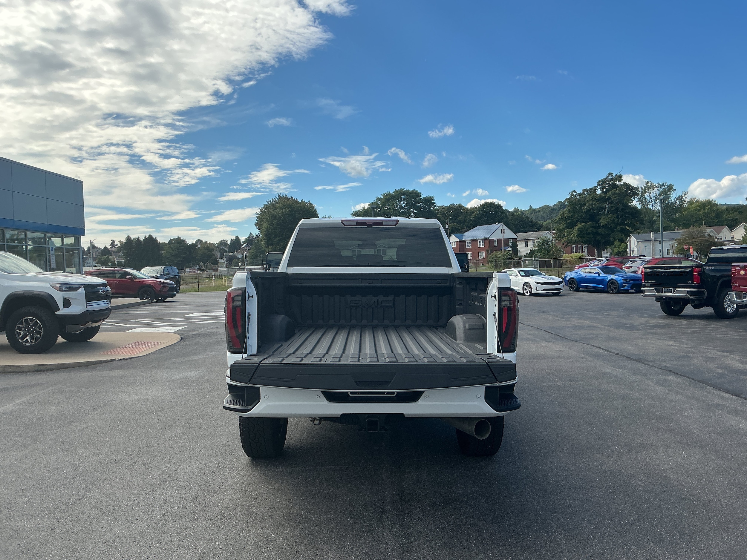 2025 GMC Sierra 2500HD AT4 - Photo 9