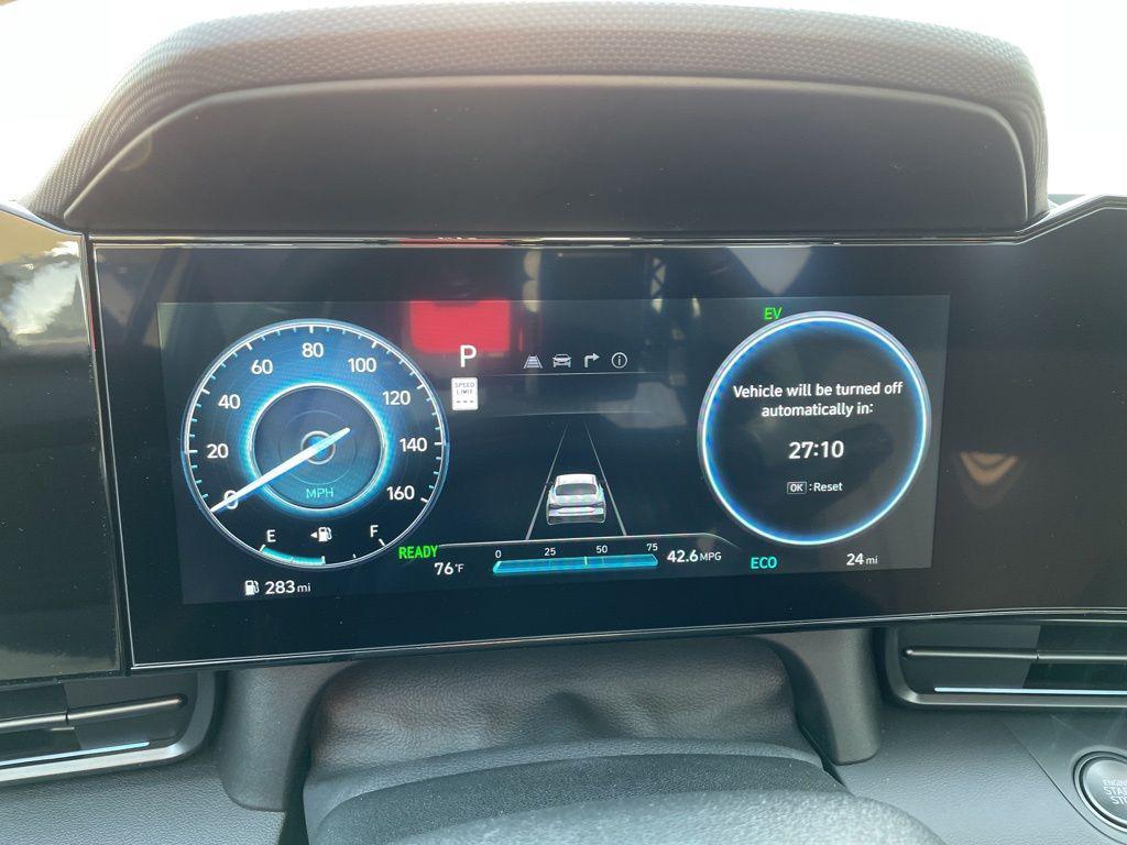 2026 Hyundai Elantra Blue - Photo 13
