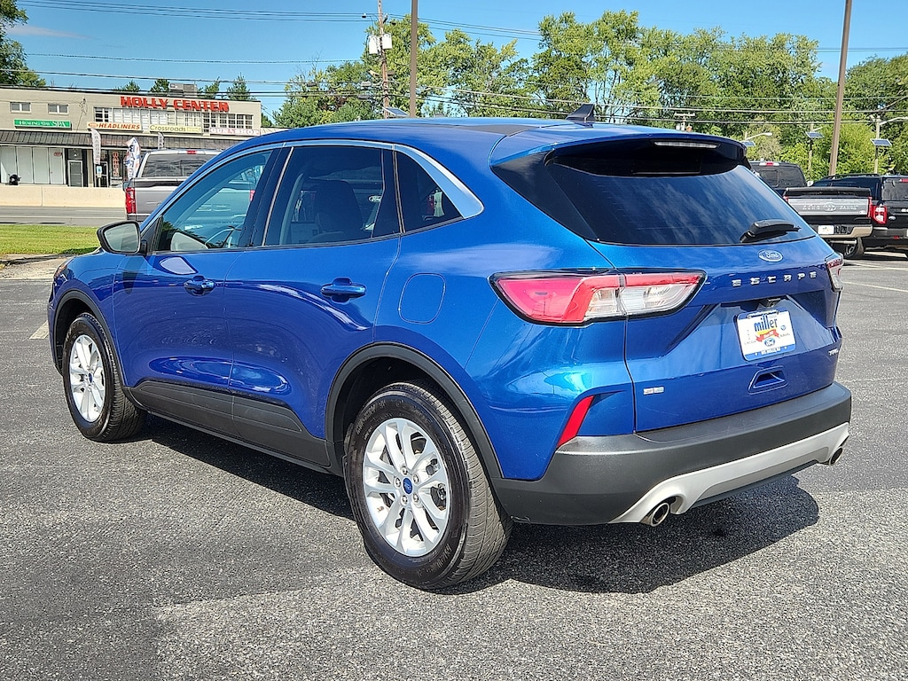 Used 2022 Ford Escape SE Sport Utility