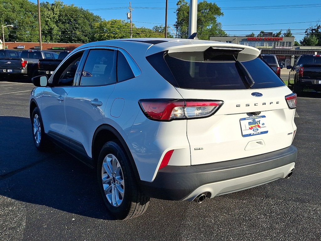 Used 2022 Ford Escape SE Sport Utility