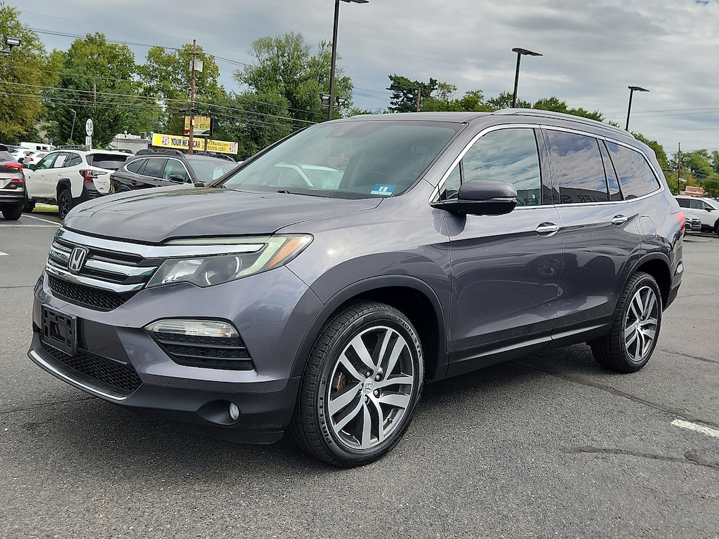 Used 2016 Honda Pilot Touring Sport Utility