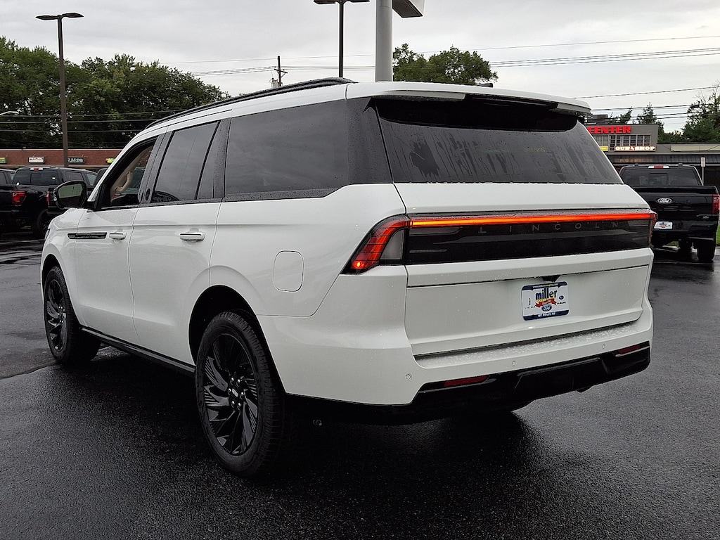 New 2027 Lincoln Navigator Reserve Sport Utility