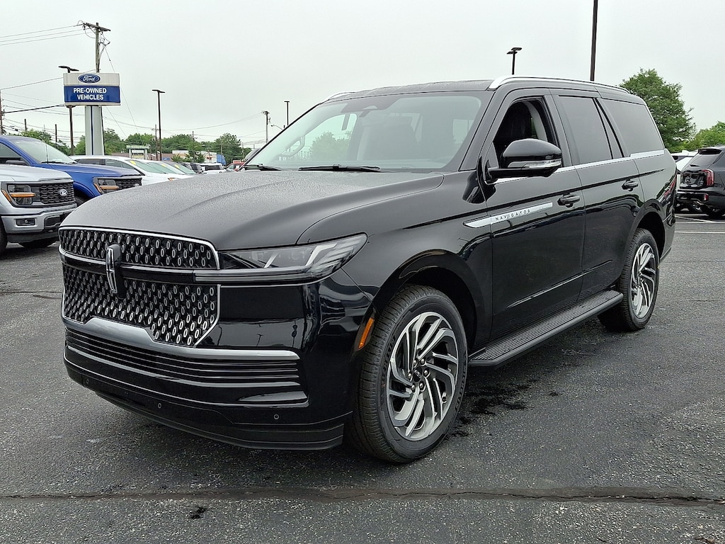 New 2026 Lincoln Navigator Premiere Sport Utility